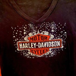 Women's Harley Davidson V-neck tee